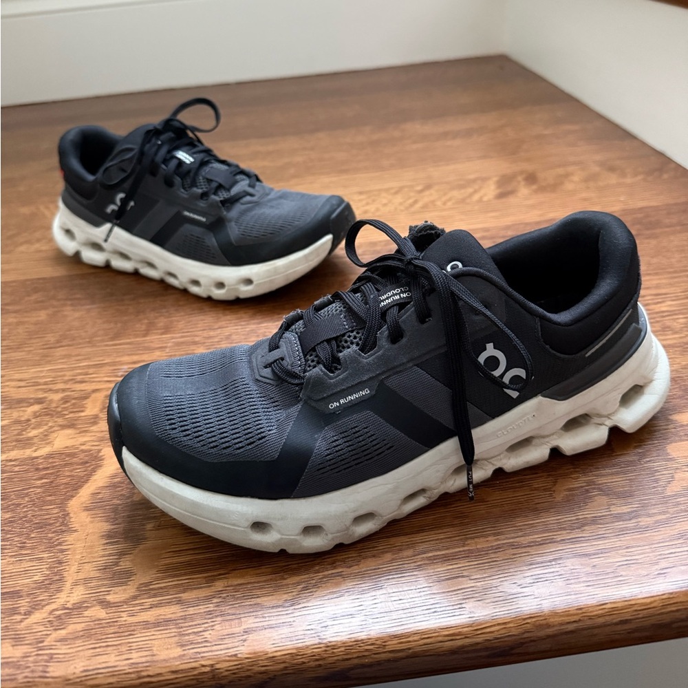 On Cloud Running Cloudrunner 2 Eclipse Black Snea… - image 1